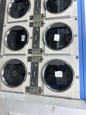 Smooth Wash Laundromat