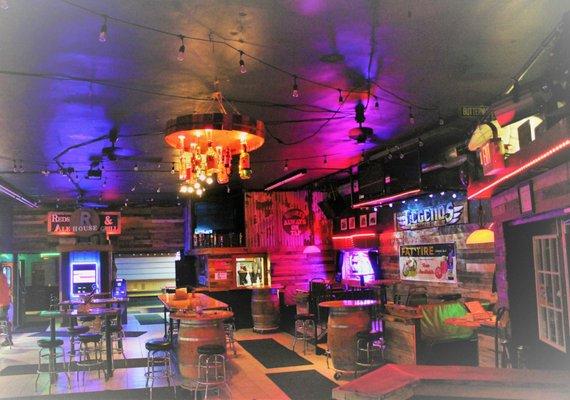 Red's Ale House & Grill