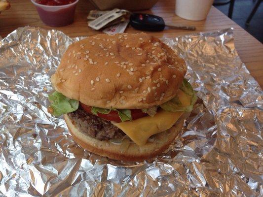 Single cheeseburger.