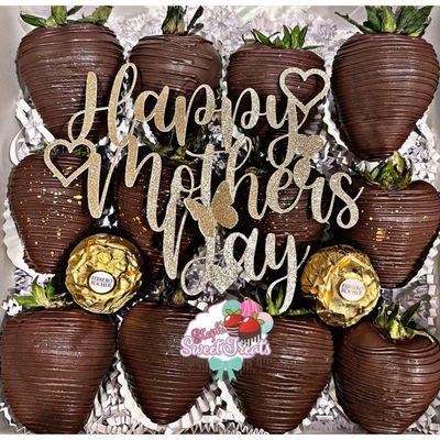 Mother's Day arrangements
Mother's Day chocolate covered strawberries
Gifts for Mother's Day