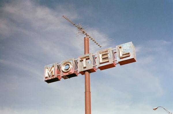 Seales Motel