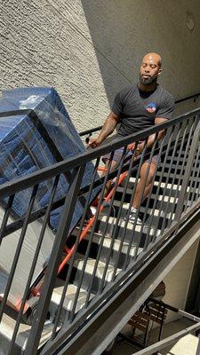 JG Outstanding Moving