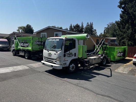 The Junkluggers of Greater Seattle