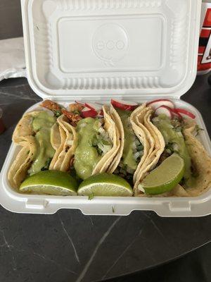 Tacos Y Quesadillas