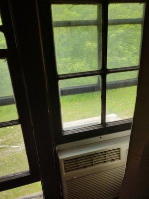 More broken windows and when you walk into the room it smells really bad of mildew and mold.