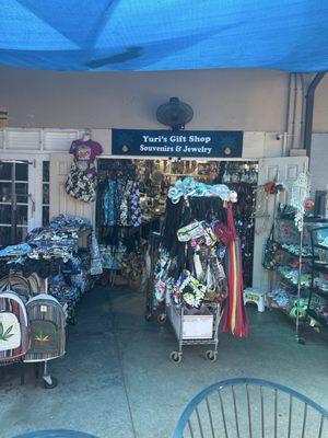 Yuri's Gift Store