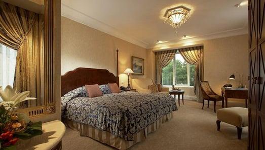 Le Meridian, Budapest by Decor Team