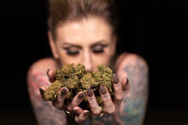 Canna 365 Hemp CBD Super Store