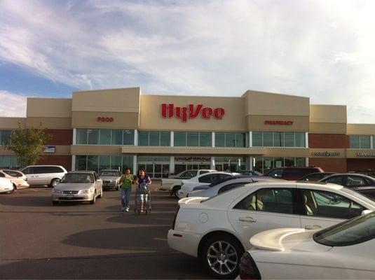 Hy-Vee - Topeka