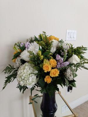 Majestic Flowers & Blooms