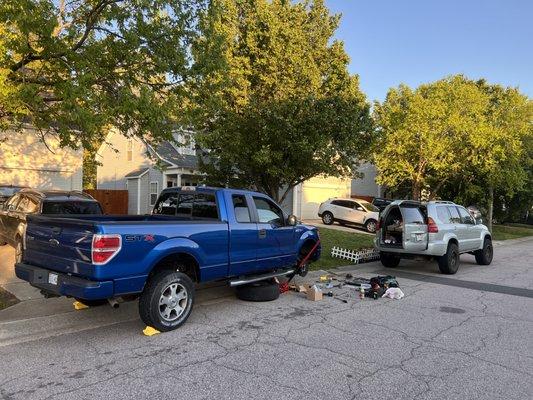 Scout's Mobile Oil Change