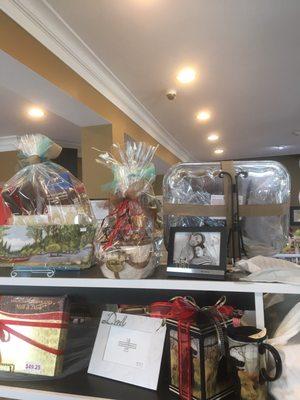 Esther Price Candies & Gifts