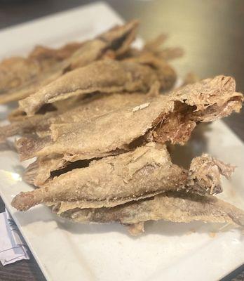 Crispy little yellow Crocker