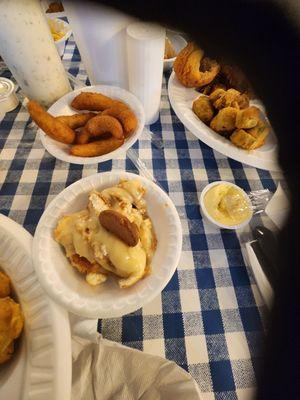 Ron's Barn Barbecue & Seafood