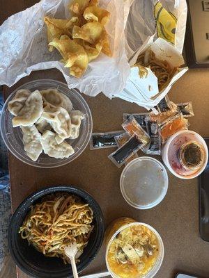 9. Steamed Dumplings. 12. Crab Rangoon. 20. Hot & Sour Soup. 33. House Special Lo Mein