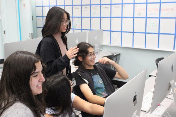 Daniel Pearl Magnet High School