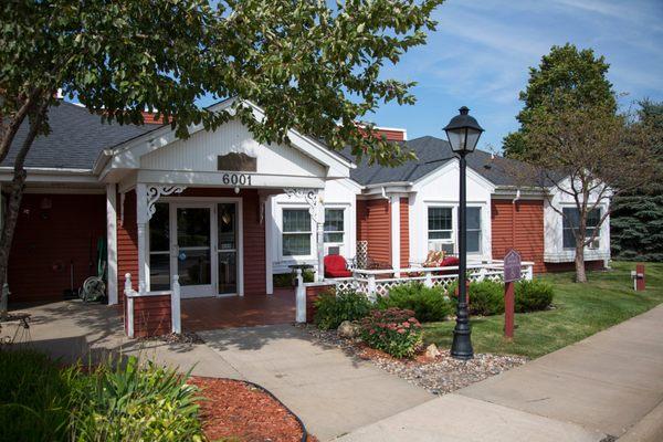 Ecumen Prairie Lodge