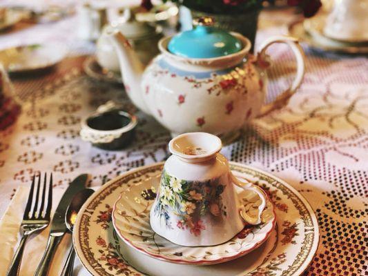 Afternoon tea with friends.