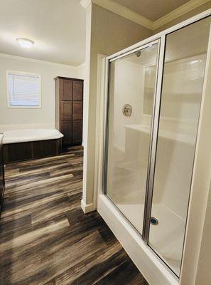 M & R Office Cleaning and Landscaping Service