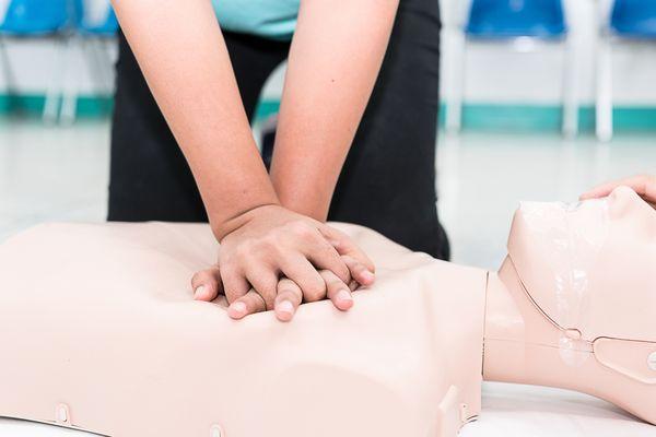 Adult, child and infant AED and BLS certification