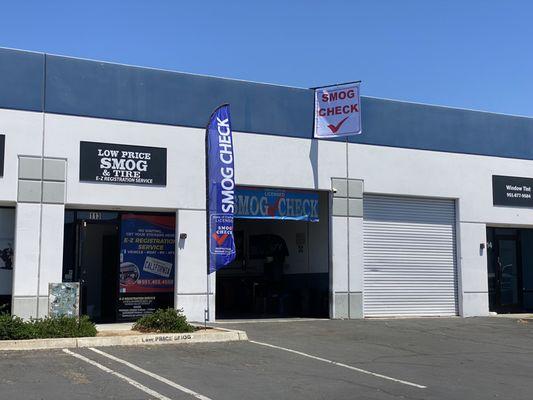 Low Price Smog & Tire
#Smogcheck #starstation
#lowest price smog check