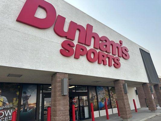 Dunham's Sports