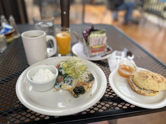 Vegetarian omelette, fresh squeezed oj, biscuit with homemade apricot jam