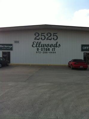 Ellwood's U Stor It