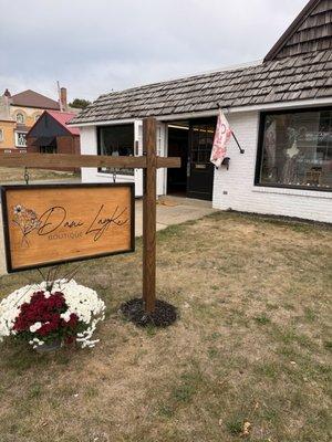 Vivian's Bridal Boutique