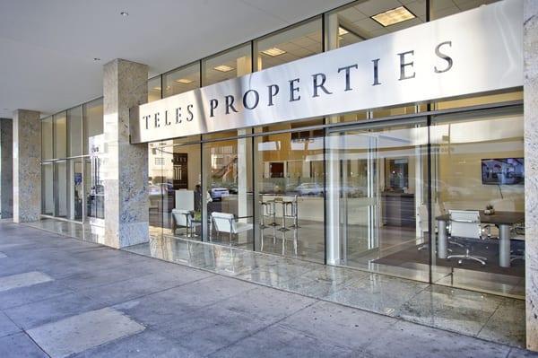 Douglas Elliman Beverly Hills - Wilshire