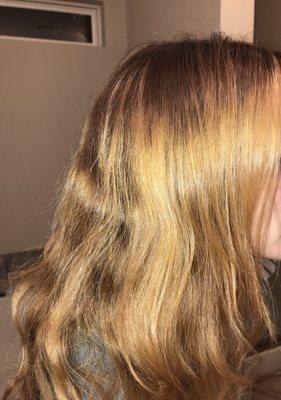 With Flash - gold/brassy, no streaking