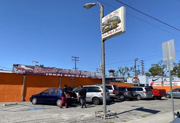 Diamond's Auto Body & Classic Restoration, Inc.