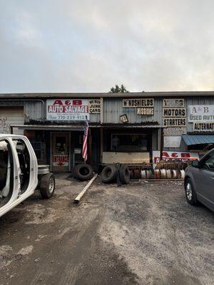 A & B Auto Salvage