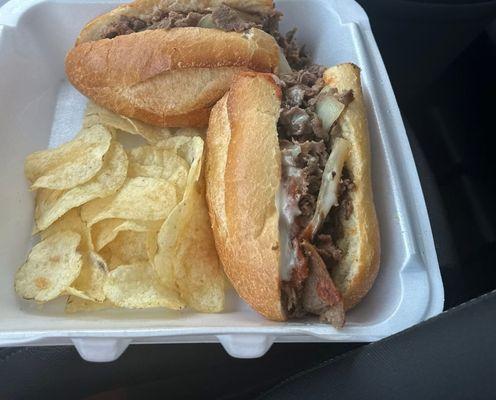 Roman's Lounge & Catering