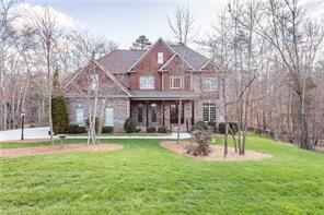 Beautiful home in the Vineyards