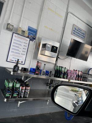 Oilstop Drive Thru Oil Change