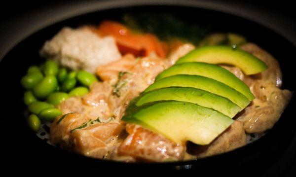 Spicy mayo salmon poke bowl