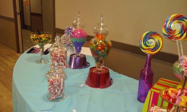 Nom Nom Candy and Dessert Buffets