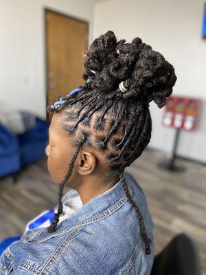 7he Red Door Collective