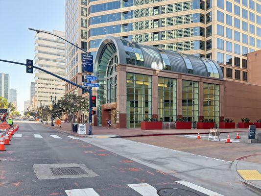 Regus - San Diego - 501 W. Broadway