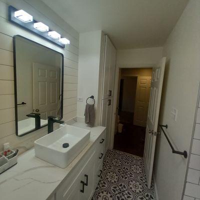 Home & Roofing Expert