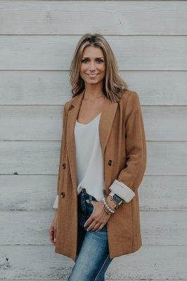 Melanie Hawkins, Broker, REALTOR, Pacific NW Luxury Homes