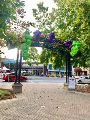I see many people miss this centennial arch because it's now overgrown with trees.