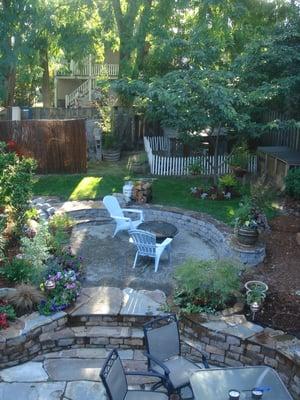 The second-tier of our backyard with a second decorative retaining wall in-front of the chicken-coop!