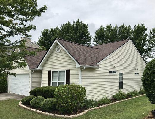 Lifetime Owens Corning Roofing System & Gutters installed in Acworth, GA after a wind storm damaged the roof structure.