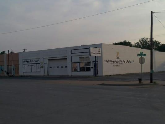 Taylor-Made Custom Cabinets