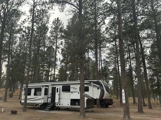 Custer Mountain Cabins & Campground