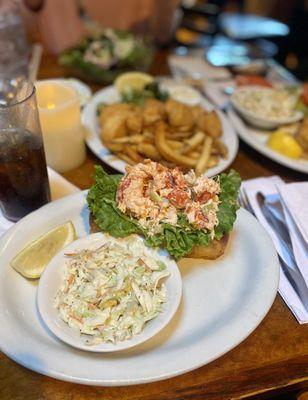 Fried scallops
Lobster salad