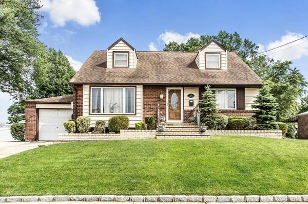 Recent Sale in Valley Stream. Four bedrooms and two bath.