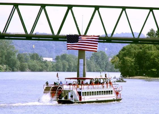 American Flags & Poles